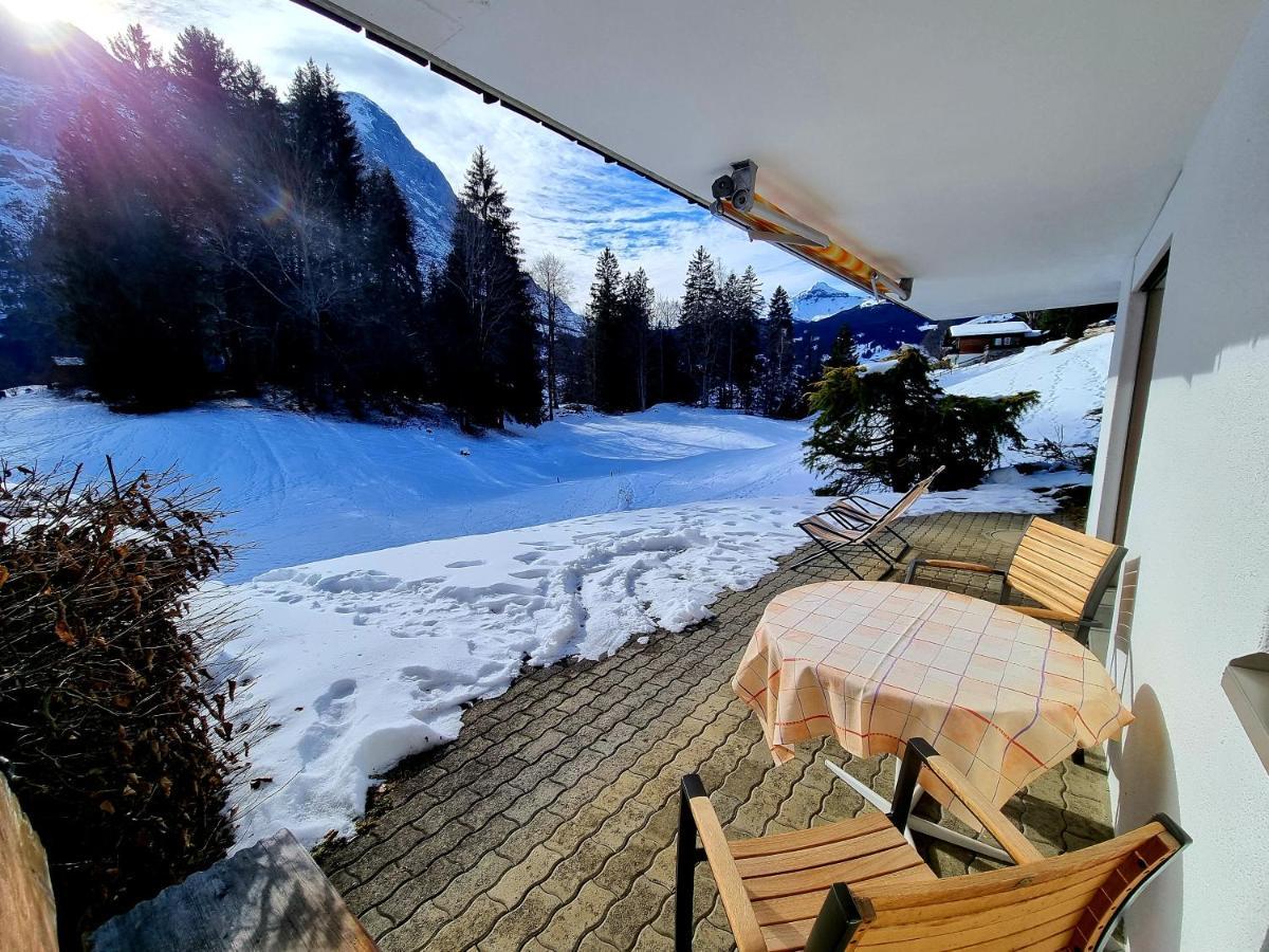 Mom - Alpine Boutique Apartments, Grindelwald Gletscher, Eiger View Terrace Studio المظهر الخارجي الصورة